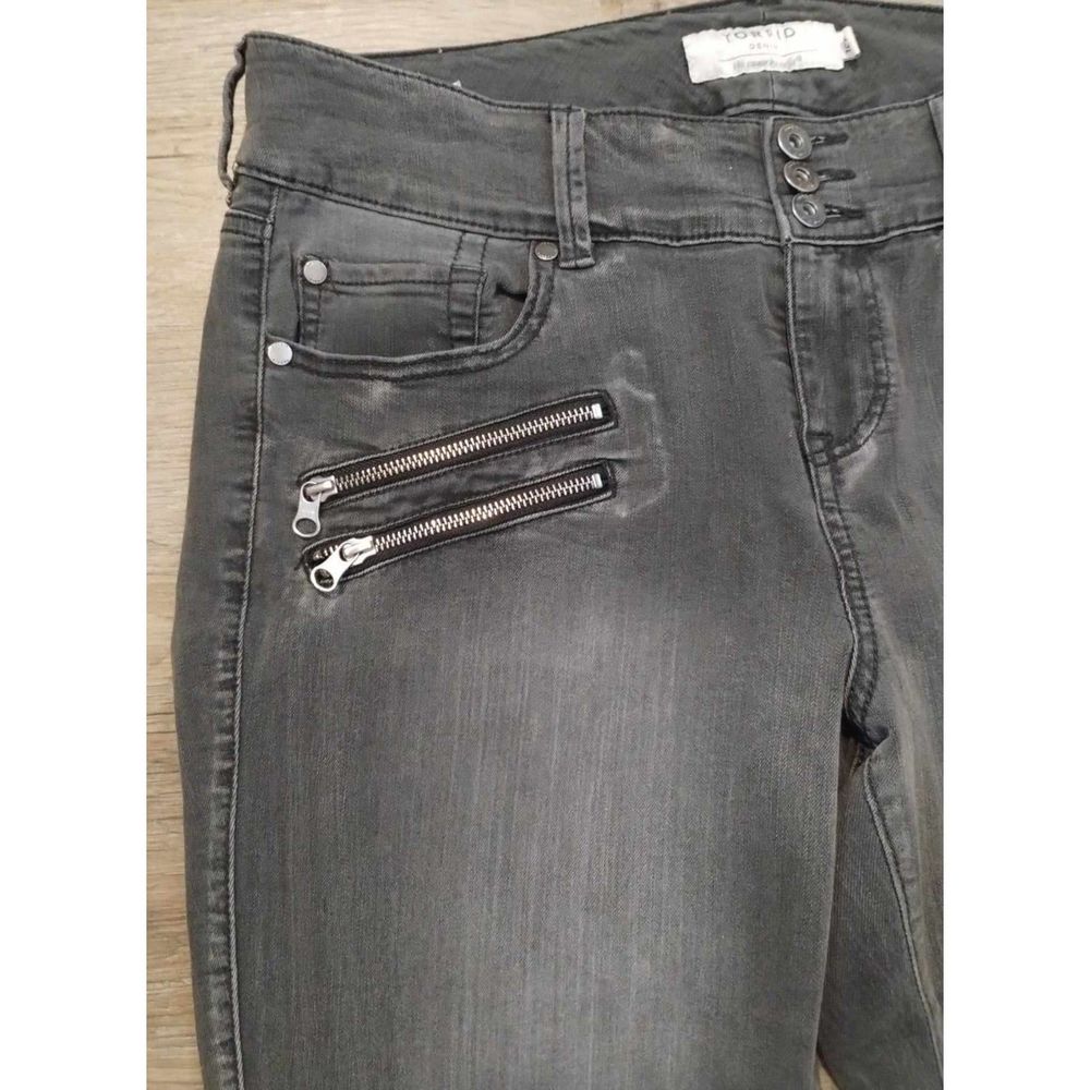 Torrid Denim Jegging Women's Size 16R Gray Multi Zipper 3 Button Closure - Picture 3 of 7